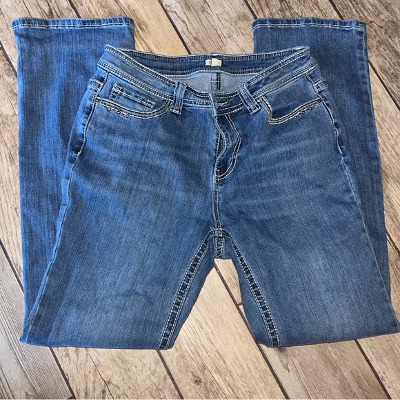 Reba Jeans - Picture 3 of 5